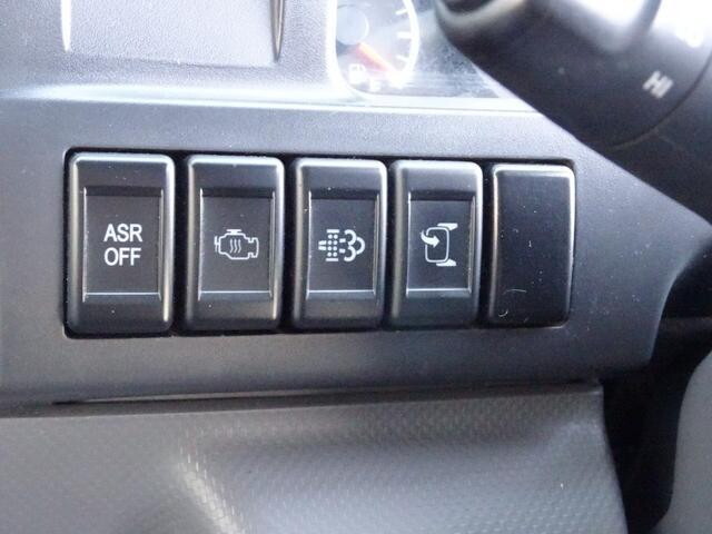 いすゞエルフパネルバン小型（2t・3t）[写真31]