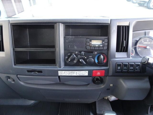 いすゞエルフパネルバン小型（2t・3t）[写真34]