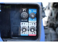 三菱ふそうキャンタークレーン3段小型（2t・3t）[写真19]