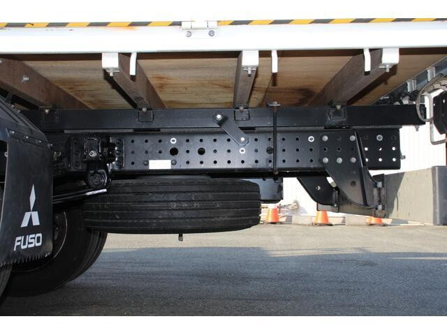 三菱ふそうキャンタークレーン3段小型（2t・3t）[写真26]