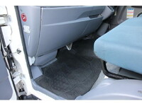 三菱ふそうキャンタークレーン3段小型（2t・3t）[写真37]