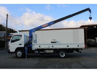 三菱ふそうキャンタークレーン3段小型（2t・3t）[写真05]