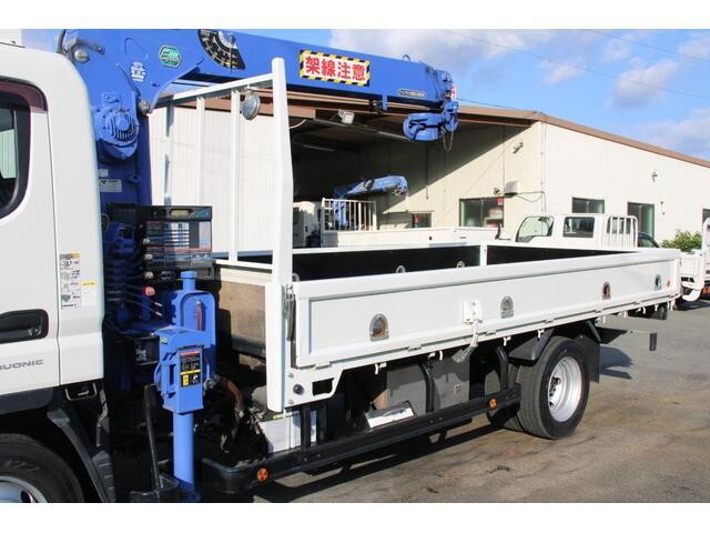 三菱ふそうキャンタークレーン3段小型（2t・3t）[写真09]