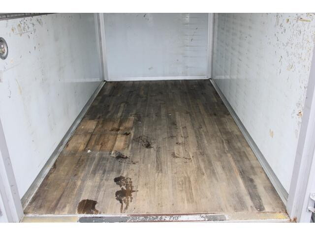 日産アトラスパネルバン小型（2t・3t）[写真14]