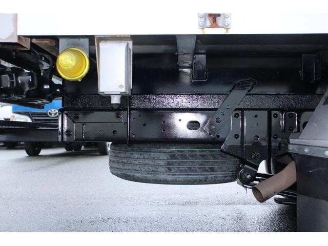 日産アトラスパネルバン小型（2t・3t）[写真22]