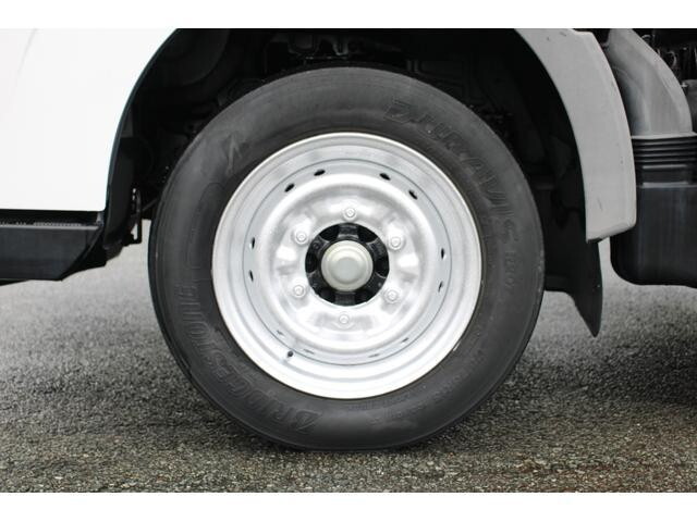 日産アトラスパネルバン小型（2t・3t）[写真26]