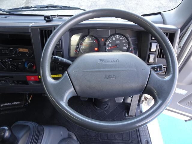 マツダタイタン平ボディ小型（2t・3t）[写真27]