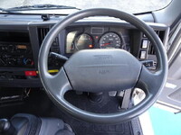 マツダタイタン平ボディ小型（2t・3t）[写真28]