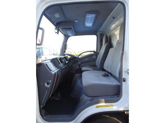 マツダタイタン平ボディ小型（2t・3t）[写真32]