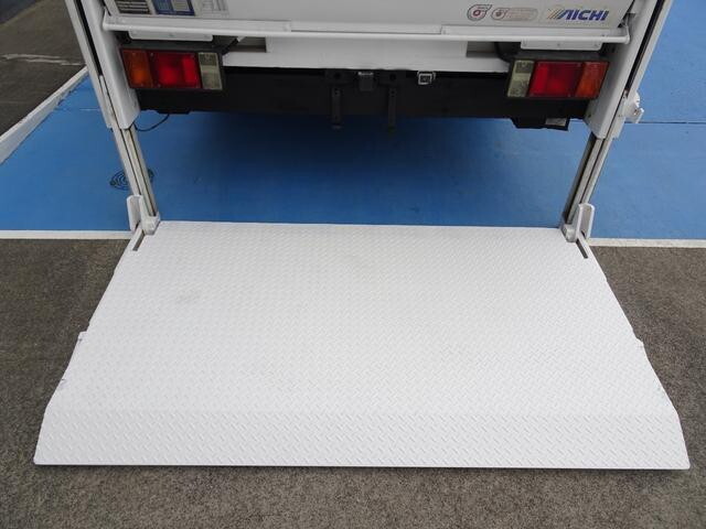 マツダタイタン平ボディ小型（2t・3t）[写真09]