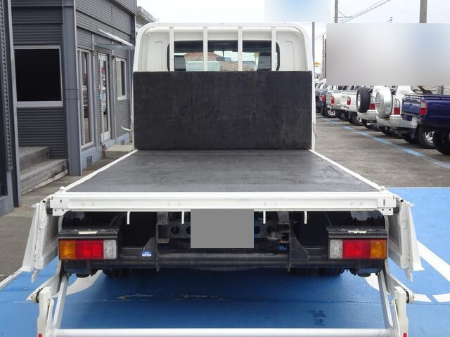 日野デュトロダブルキャブ（Wキャブ）小型（2t・3t）[写真18]