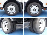 日野デュトロダブルキャブ（Wキャブ）小型（2t・3t）[写真21]