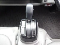 日野デュトロダブルキャブ（Wキャブ）小型（2t・3t）[写真32]