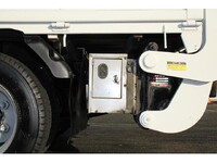 いすゞエルフダブルキャブ（Wキャブ）小型（2t・3t）[写真22]