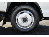 いすゞエルフダブルキャブ（Wキャブ）小型（2t・3t）[写真24]