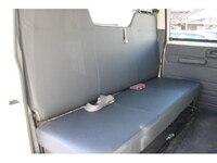 いすゞエルフダブルキャブ（Wキャブ）小型（2t・3t）[写真34]