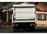 いすゞエルフダブルキャブ（Wキャブ）小型（2t・3t）[写真09]