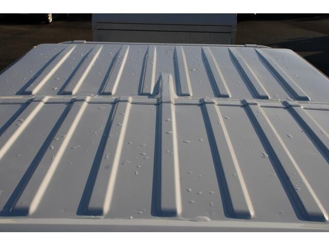 いすゞエルフダブルキャブ（Wキャブ）小型（2t・3t）[写真09]