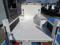 日野デュトロ平ボディ小型（2t・3t）[写真16]