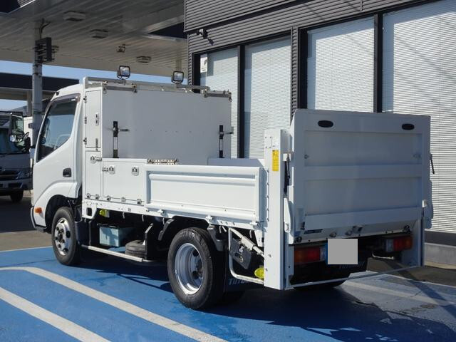 日野デュトロ平ボディ小型（2t・3t）[写真02]