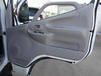 日野デュトロ平ボディ小型（2t・3t）[写真23]