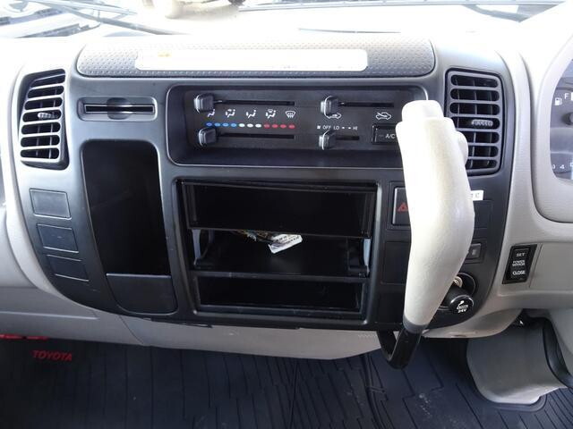 日野デュトロ平ボディ小型（2t・3t）[写真26]