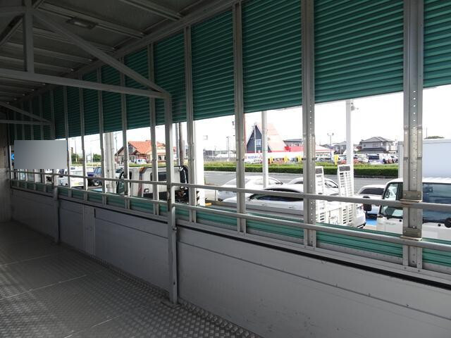 いすゞギガ家畜運搬車大型（10t）[写真19]