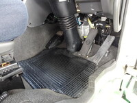 いすゞギガ家畜運搬車大型（10t）[写真21]