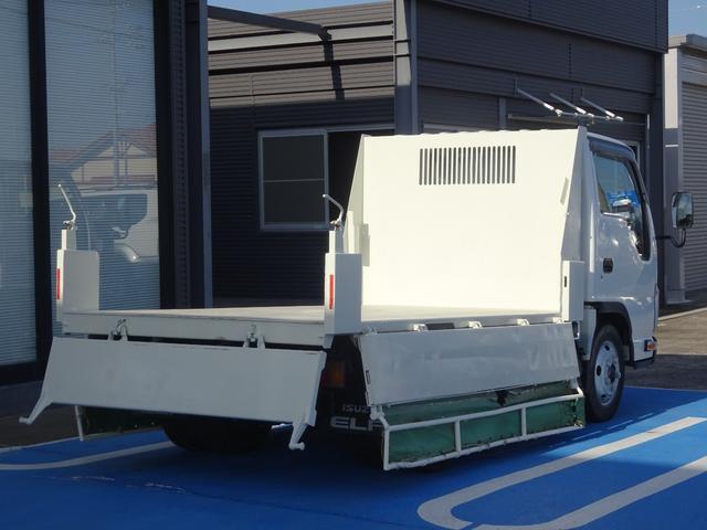 いすゞエルフダンプ小型（2t・3t）[写真13]