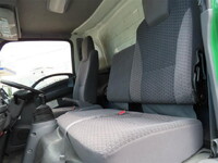 いすゞエルフアルミウイング小型（2t・3t）[写真11]