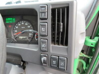 いすゞエルフアルミウイング小型（2t・3t）[写真16]