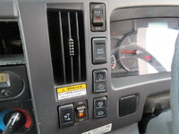 いすゞエルフアルミウイング小型（2t・3t）[写真17]