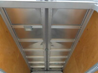 いすゞエルフアルミウイング小型（2t・3t）[写真23]