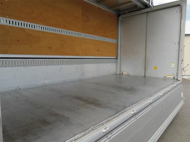 いすゞエルフアルミウイング小型（2t・3t）[写真26]