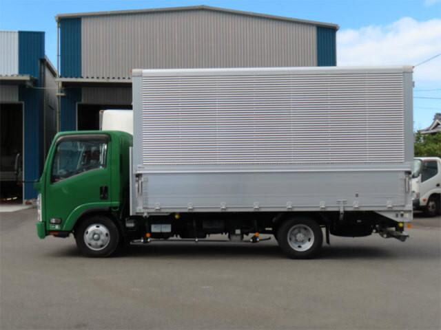 いすゞエルフアルミウイング小型（2t・3t）[写真03]