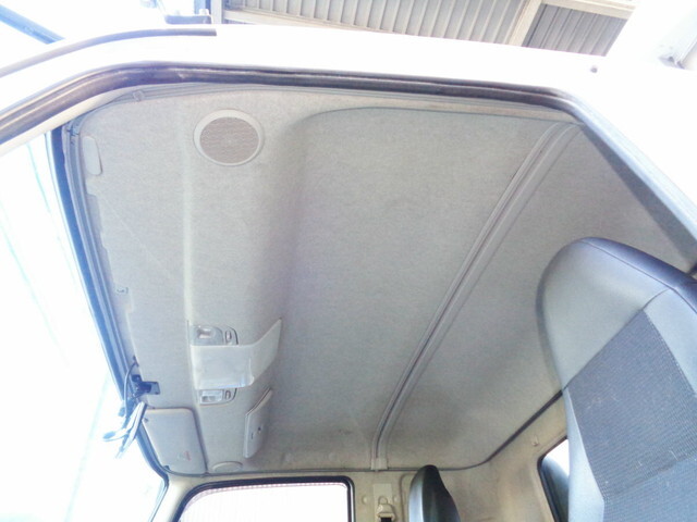 三菱ふそうファイターアルミウイング中型（4t）[写真30]