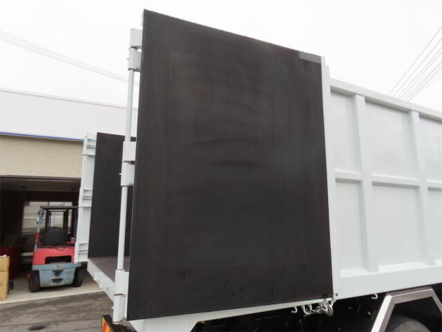 三菱ふそうファイター深ダンプ（土砂禁ダンプ）中型（4t）[写真26]