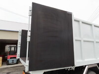 三菱ふそうファイター深ダンプ（土砂禁ダンプ）中型（4t）[写真27]