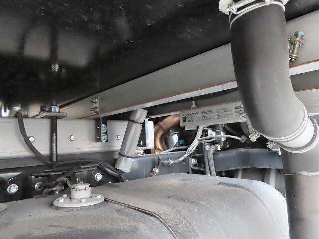 日野デュトロ冷凍車（冷蔵車）小型（2t・3t）[写真37]