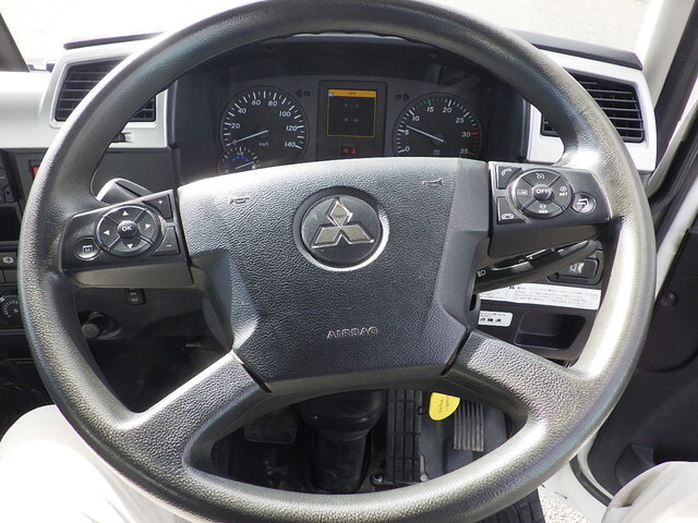 三菱ふそうファイターダンプ中型（4t）[写真25]