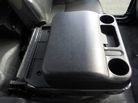 三菱ふそうファイターダンプ中型（4t）[写真32]