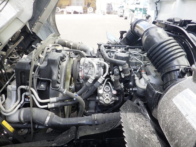 三菱ふそうファイターダンプ中型（4t）[写真35]