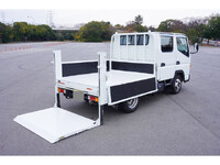 三菱ふそうキャンターダブルキャブ（Wキャブ）小型（2t・3t）[写真13]