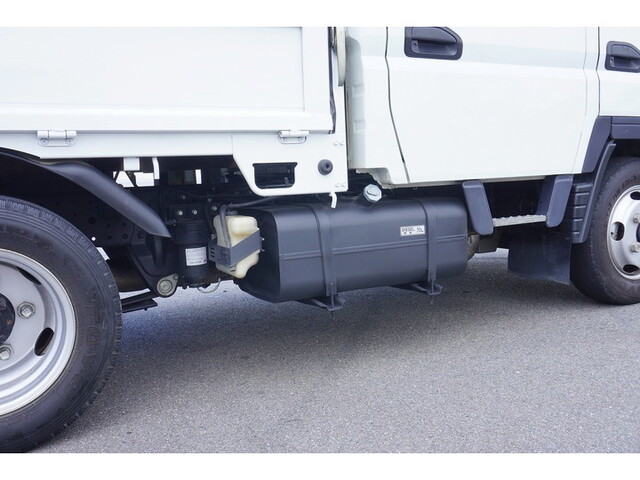 三菱ふそうキャンターダブルキャブ（Wキャブ）小型（2t・3t）[写真20]
