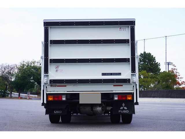 三菱ふそうキャンターダブルキャブ（Wキャブ）小型（2t・3t）[写真06]