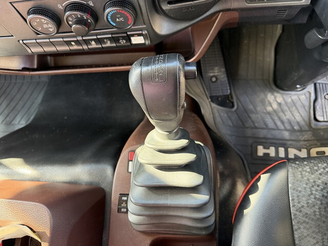 日野レンジャークレーン4段中型（4t）[写真38]