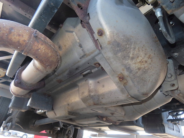 いすゞフォワードアルミウイング中型（4t）[写真14]