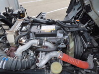 いすゞフォワードアルミウイング中型（4t）[写真17]