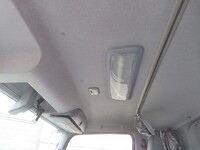 いすゞフォワードアルミウイング中型（4t）[写真23]