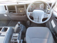 いすゞフォワードアルミウイング中型（4t）[写真24]